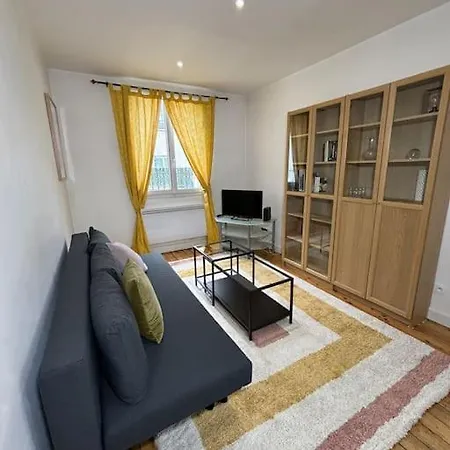 Maison Proche De Paris Nyaraló Vanves